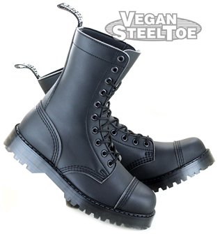 VST 10 Eyelet Boot (Black) 