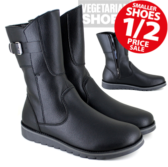 Action Boot Low (Black) 