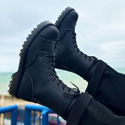 VST 10 Eyelet Boot (Black) 