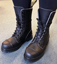 VST 10 Eyelet Boot (Black) 