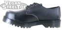 VST 3 Eyelet Shoe (Black) 